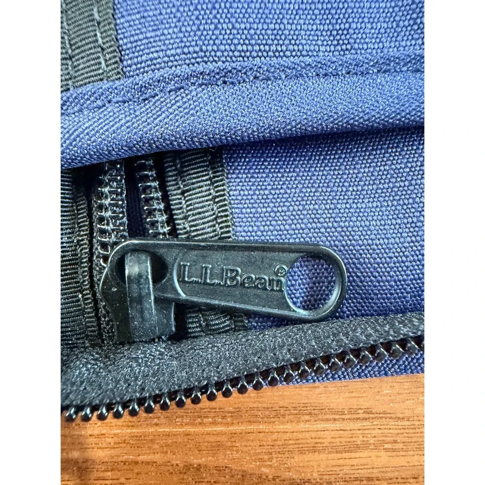 LL Bean Travel Wallet Organizer Blue Cordura Nylon Zip Passport Holder